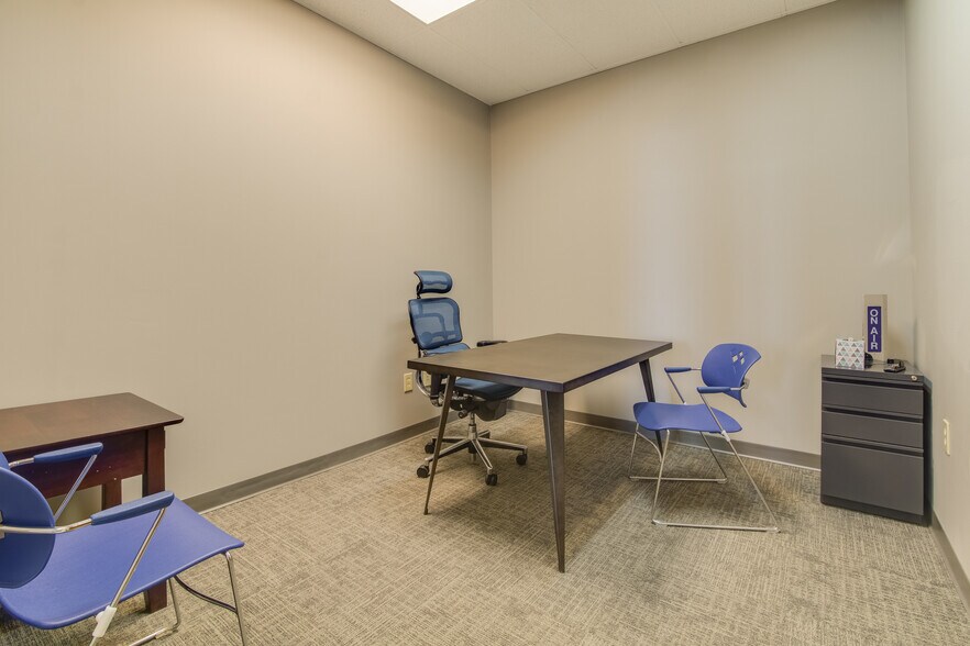 More Photos Of 227-229 S Washington Sq, Lansing Storefront Retail Office For Sale