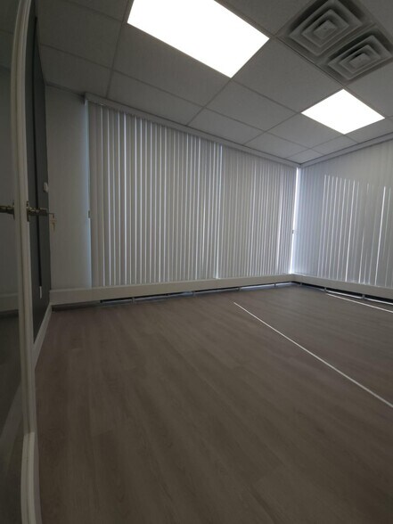 More Photos Of 140 Mountain Ave, Springfield Office For Lease