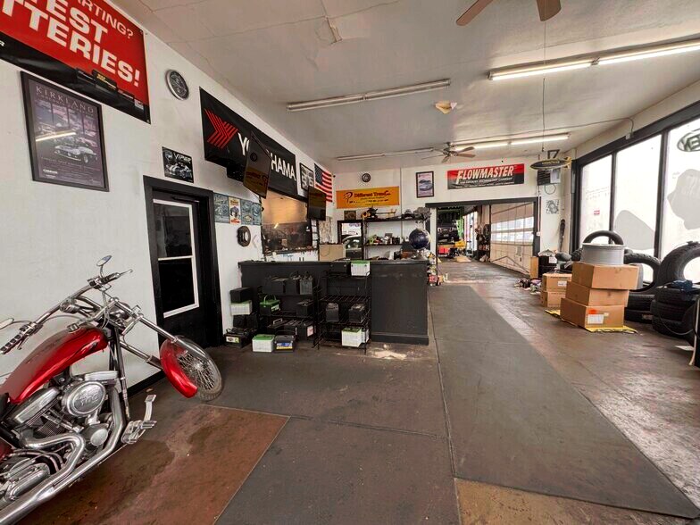 More Photos Of 225 W Main St, Monroe General Retail For Sale