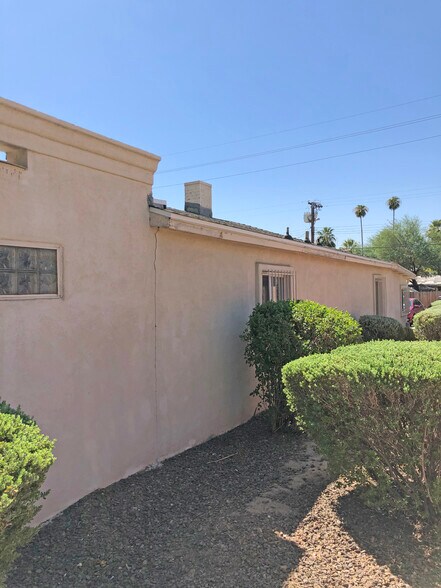More Photos Of 1137 W McDowell Rd, Phoenix Medical For Lease