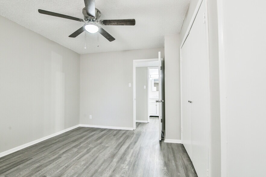 More Photos Of 5202 Bangor Ave, Lubbock Apartments For Sale
