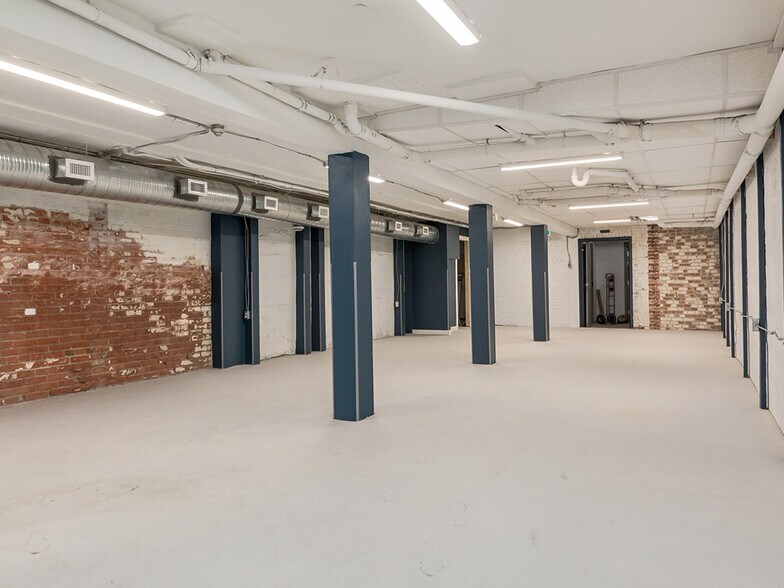 More Photos Of 122 5 St S, Lethbridge Apartments For Sale
