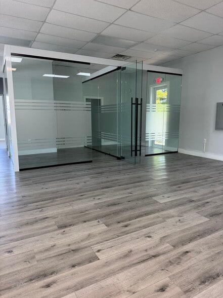 More Photos Of 3321 Del Prado Blvd S, Cape Coral Office For Lease