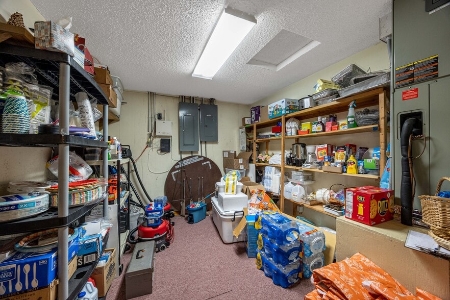 More Photos Of 5056 FL-47, Lake City Specialty For Sale