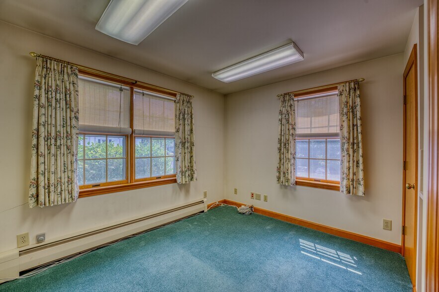 More Photos Of 188 Cottage St, Littleton Office Residential For Sale