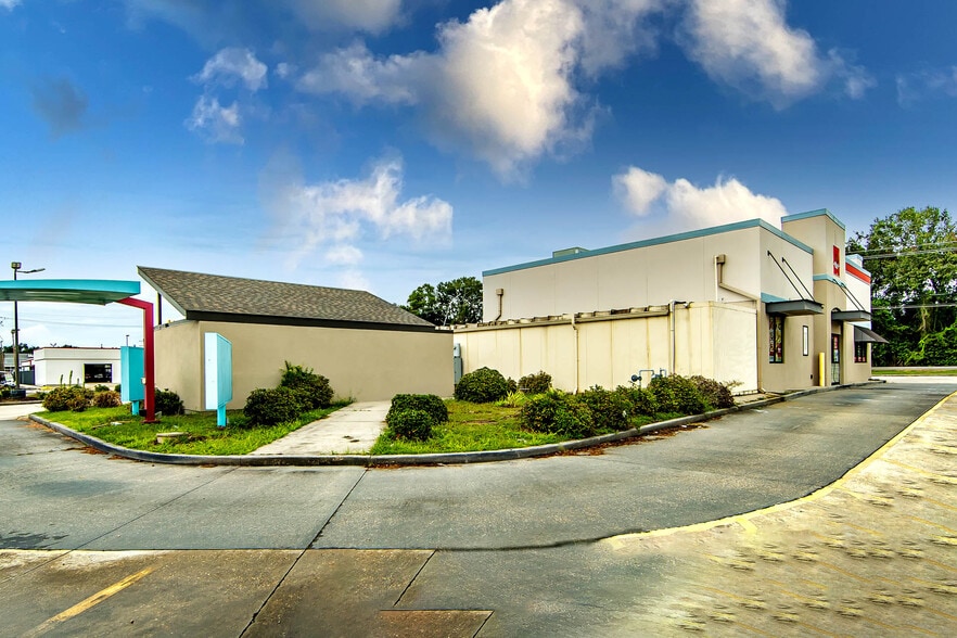 More Photos Of 1655 Saint Mary St, Thibodaux Flex For Sale