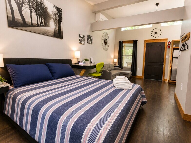 More Photos Of 3176 Summertown Hwy, Summertown Land For Sale