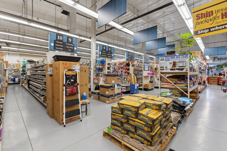 More Photos Of 104 Wall st, Onamia General Retail For Sale