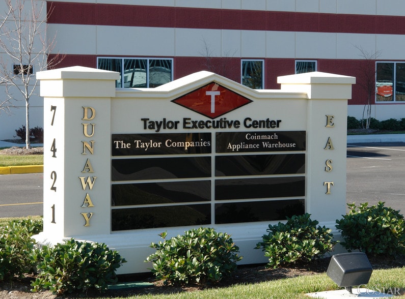 More Photos Of 7421 Central Business Park Dr, Norfolk Light Manufacturing For Lease