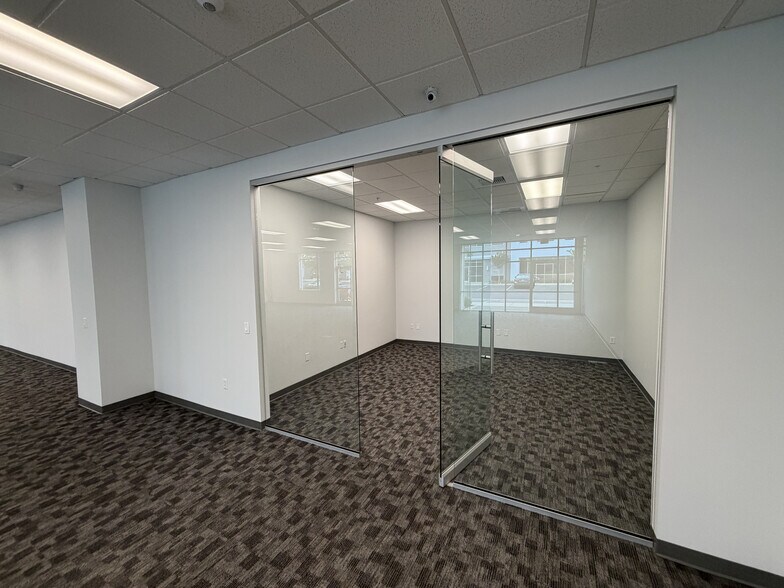 More Photos Of 5814-5826 Lonetree Blvd, Rocklin Flex For Lease