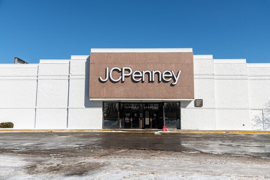 More Photos Of 3701 McKinley Pky, Buffalo General Retail For Sale