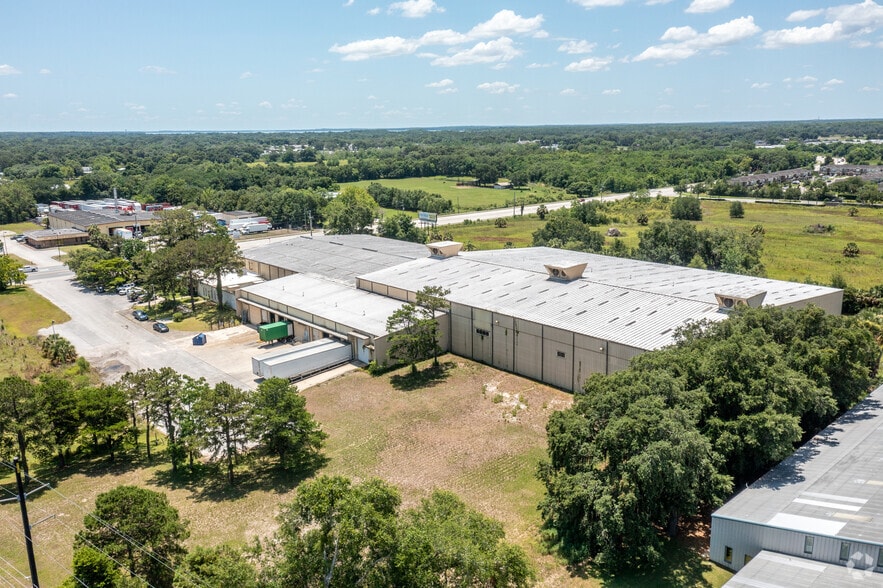 Primary Photo Of 3301 W Main St, Leesburg Warehouse For Sale