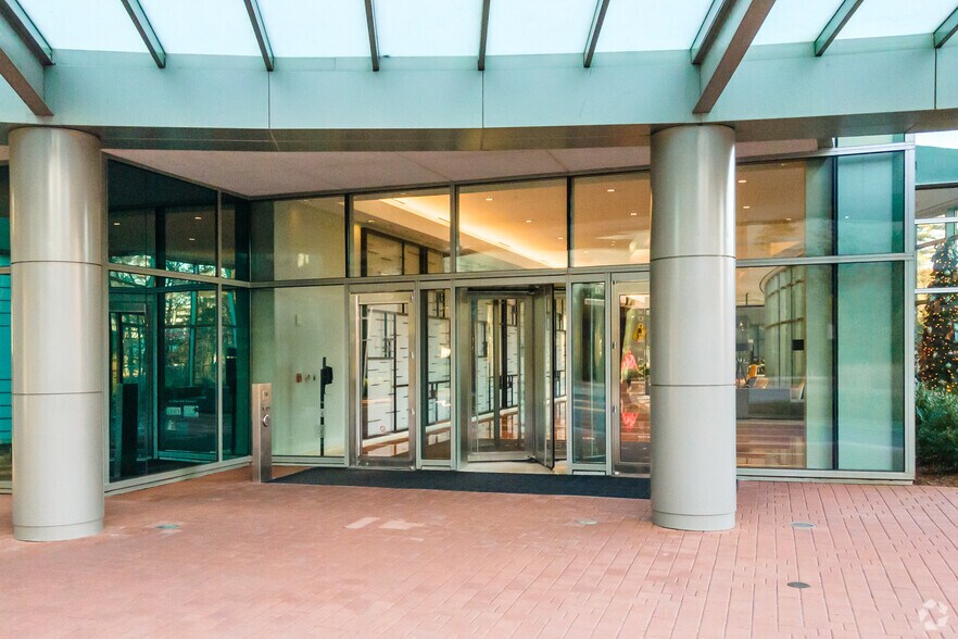 More Photos Of 1 Glenlake Pky NE, Atlanta Coworking Space