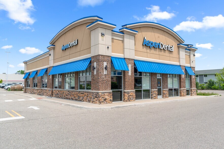 More Photos Of 4101 E Blue Grass Rd, Mt Pleasant Freestanding For Sale