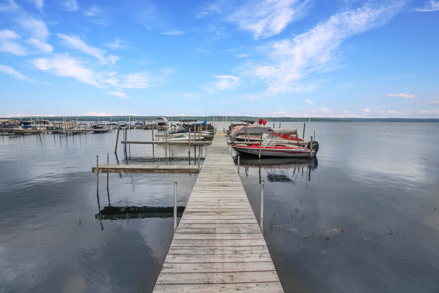 Primary Photo Of 115 W Lake Rd, Mayville Hotel For Sale