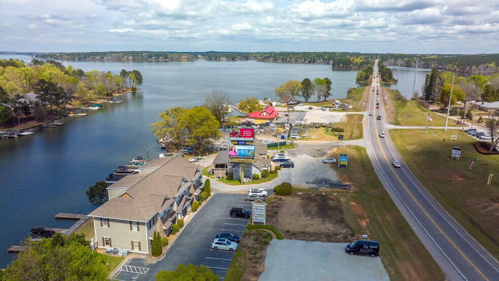 More Photos Of 1129 Lake Oconee Pky, Eatonton Office For Lease