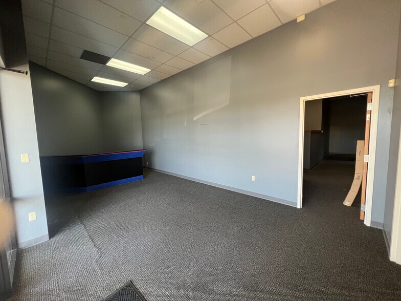 More Photos Of 8343 E 32nd St N, Wichita Office For Lease