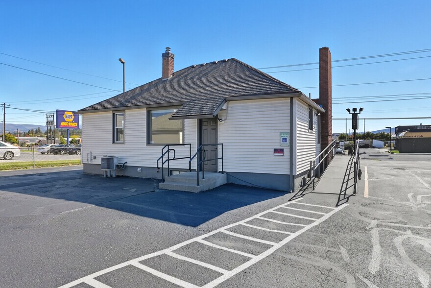 More Photos Of 15813 E Sprague Ave, Spokane Valley Land For Lease