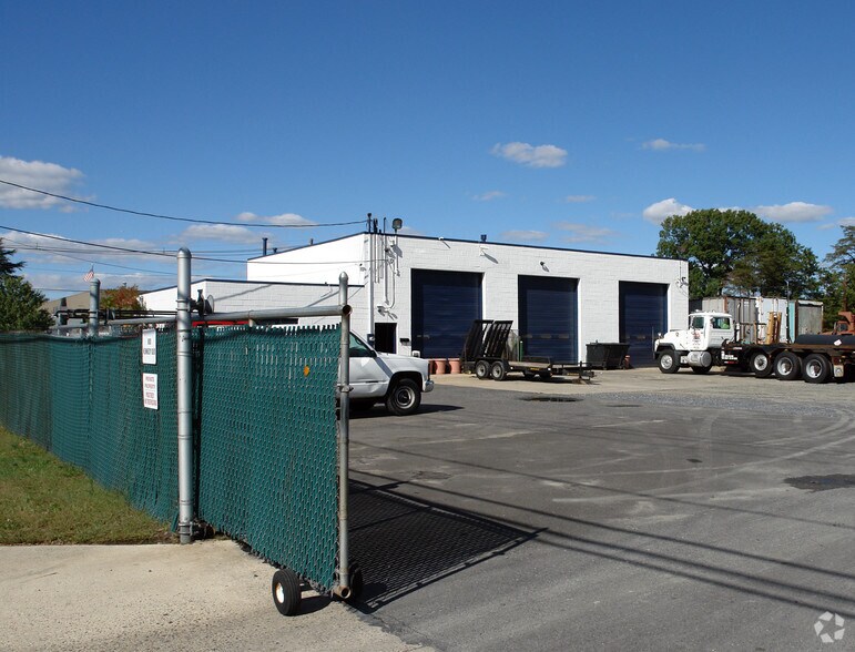 Primary Photo Of 800 Kennedy Blvd, Somerdale Distribution For Lease