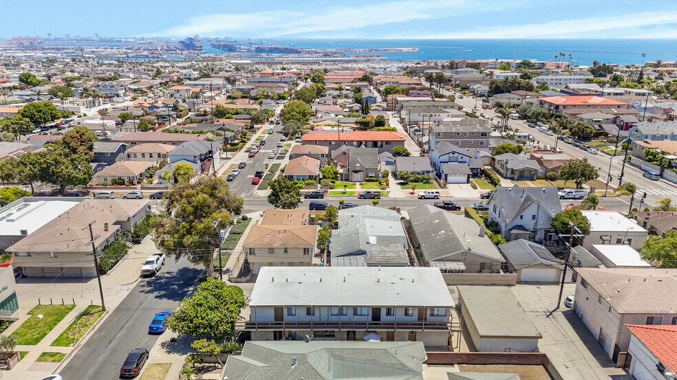 More Photos Of 1023 W 24th St, San Pedro Apartments For Sale