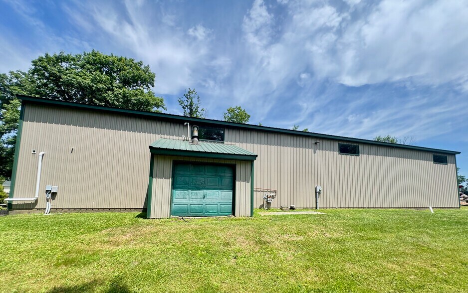 More Photos Of 7 Canaan Rd, Waymart Auto Repair For Sale