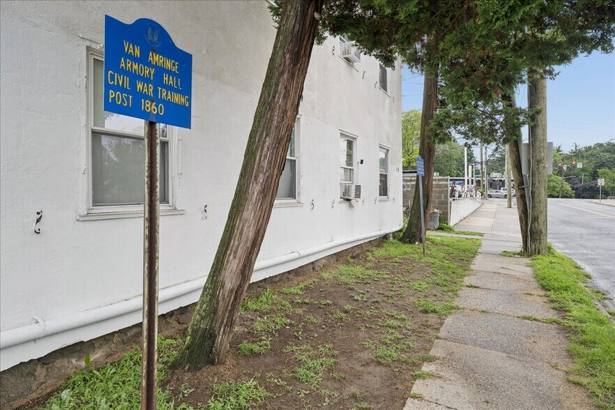 More Photos Of 115 N Barry Ave, Mamaroneck Apartments For Sale