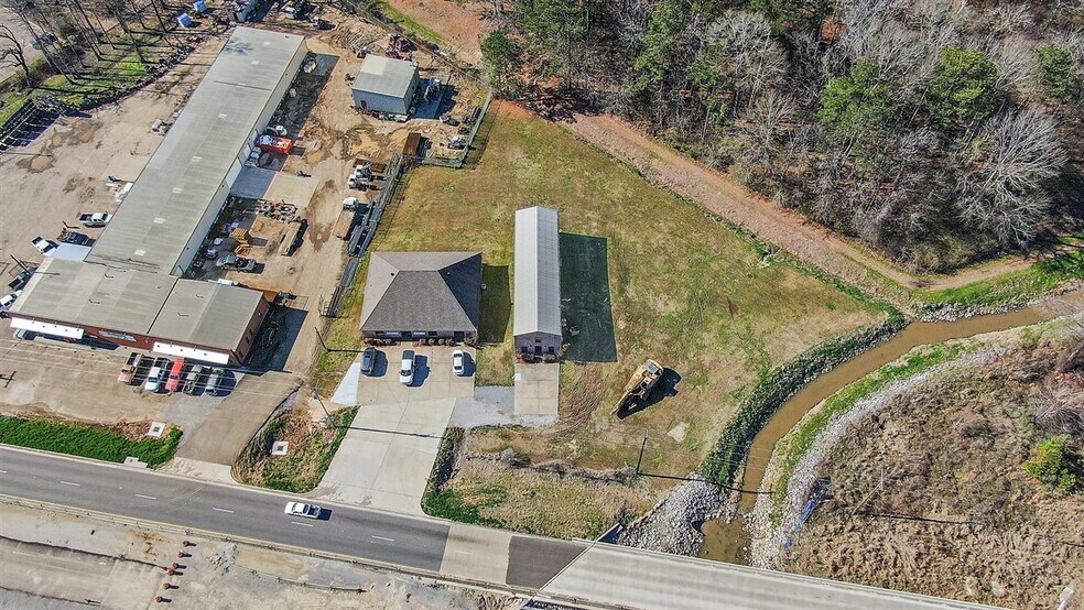 More Photos Of 625 US Hwy 49, Richland Warehouse For Sale