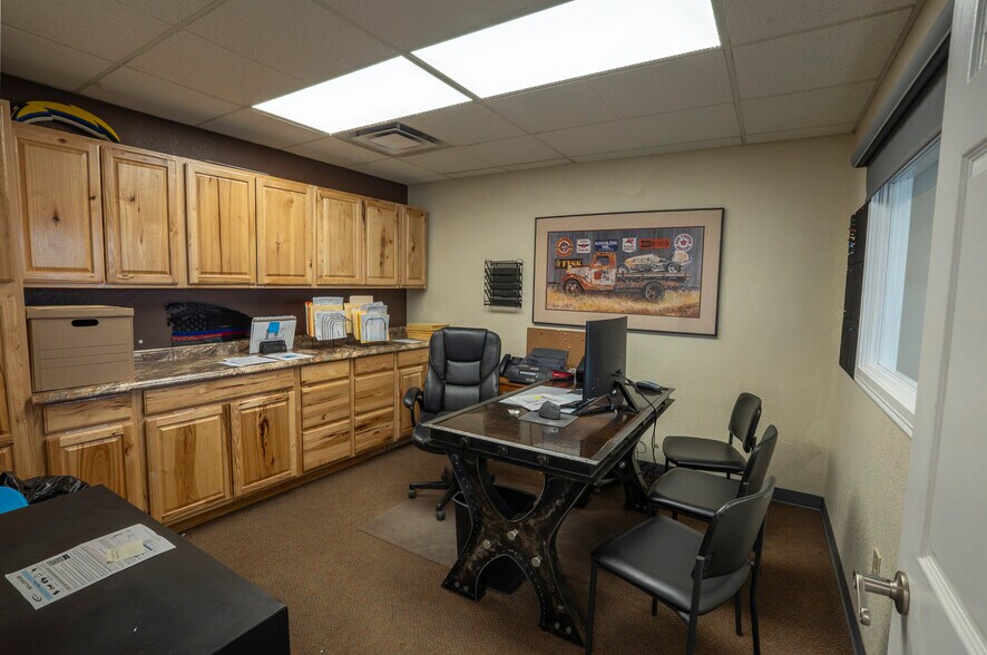 More Photos Of 13030 County Road 20, Fort Lupton Auto Dealership For Sale