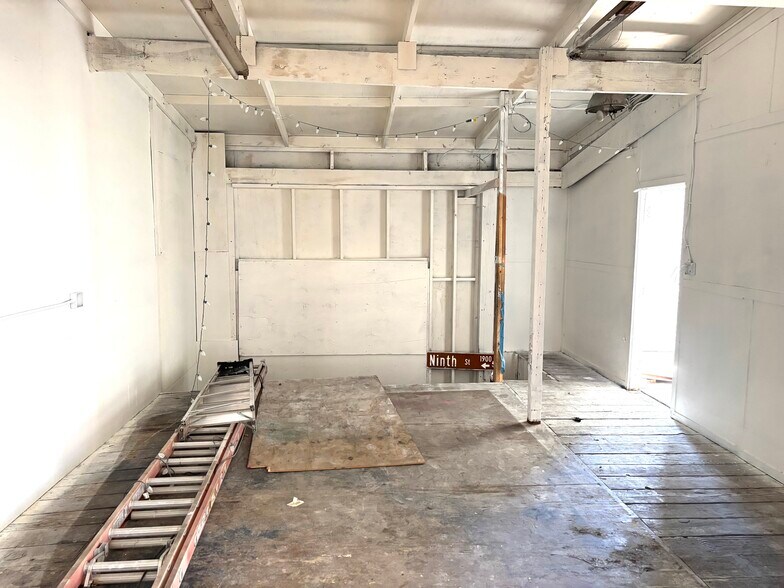 More Photos Of 4 18th St, Richmond Industrial For Sale