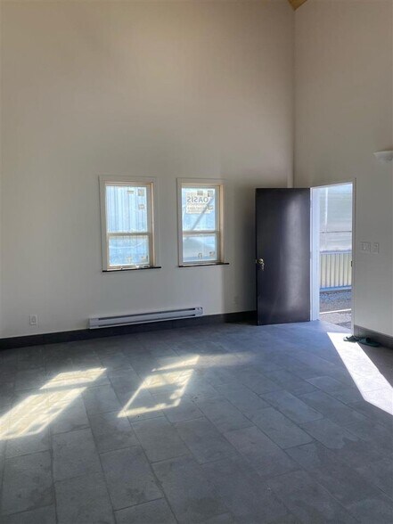 More Photos Of 17430 Kennedy Rd, Pitt Meadows Specialty For Sale