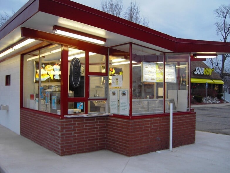 More Photos Of 4221 Grand Haven Rd, Muskegon Fast Food For Sale
