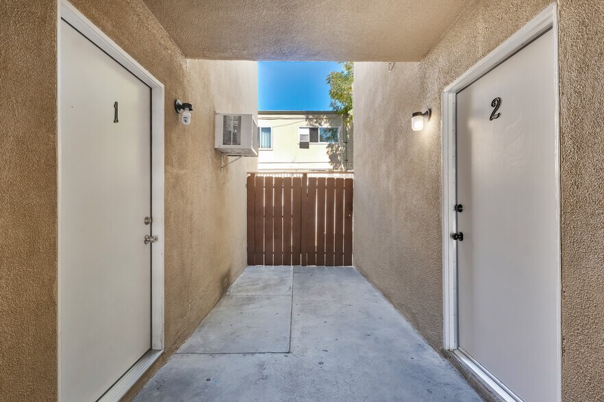 More Photos Of 8435 Willis Ave, Panorama City Apartments For Sale