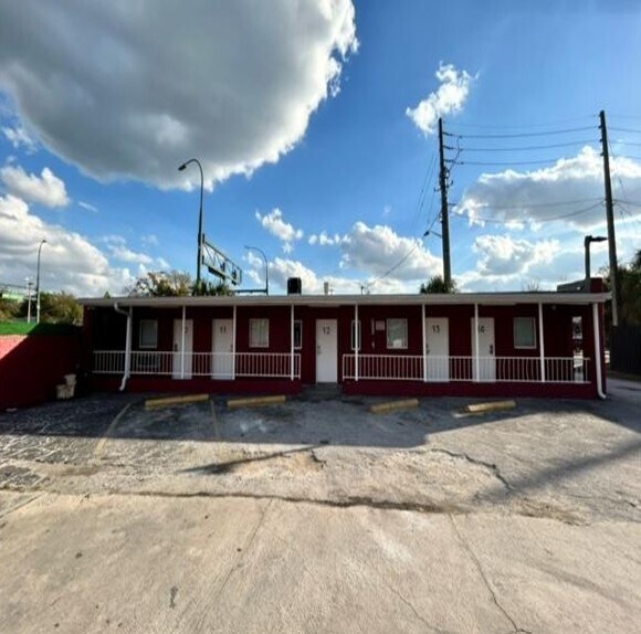 More Photos Of 3842 S Orange Blossom Trl, Orlando Hotel For Sale