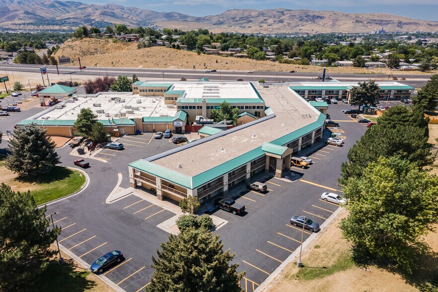 More Photos Of 1399 Bench Rd, Pocatello Hotel For Sale