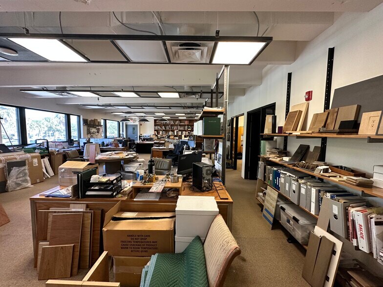 More Photos Of 1498 NW 3rd St, Deerfield Beach Manufacturing For Lease