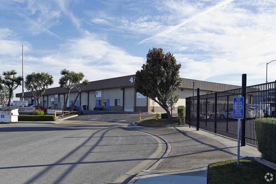 More Photos Of 401 Victor Way, Salinas Warehouse For Lease