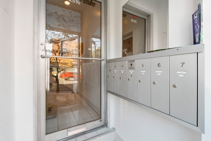 More Photos Of 2516-2520 N Charles St, Baltimore Apartments For Sale