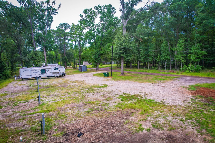 More Photos Of 151 Karen st, Zavalla Specialty For Sale