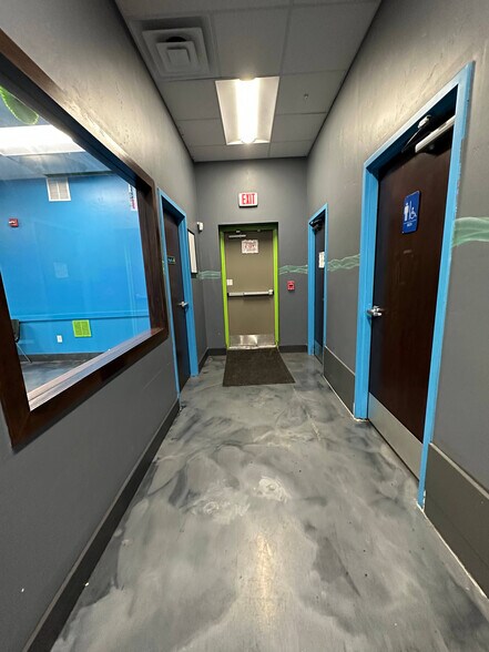 More Photos Of 1250 4th Ave NW, Minot Storefront For Lease