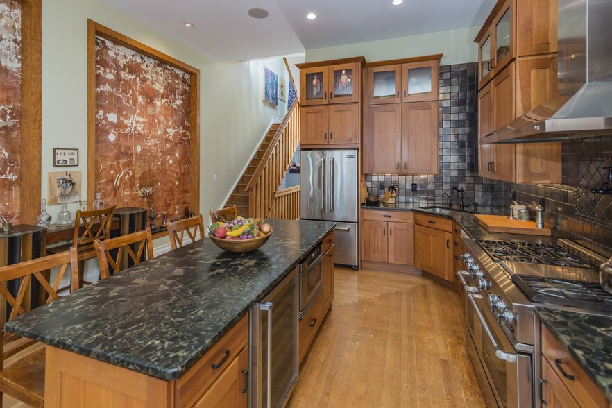 More Photos Of 12 N Main St, Lambertville Storefront Retail Office For Sale