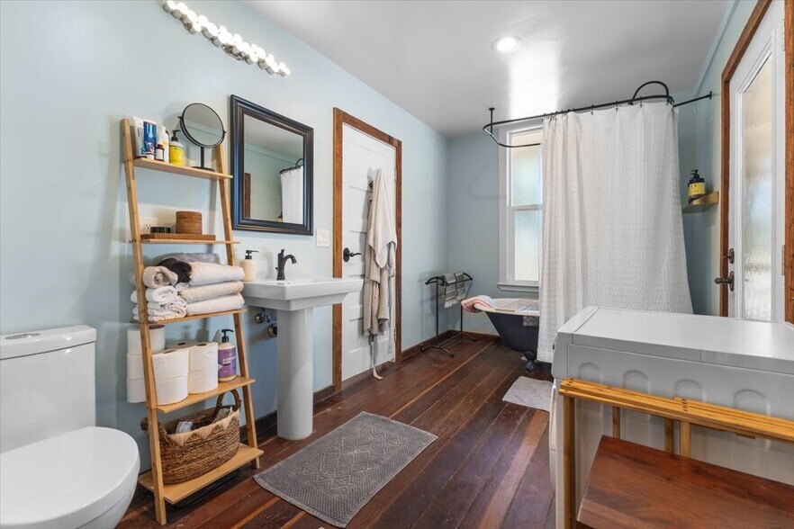 More Photos Of 5647 Highway 128, Geyserville Multifamily For Sale