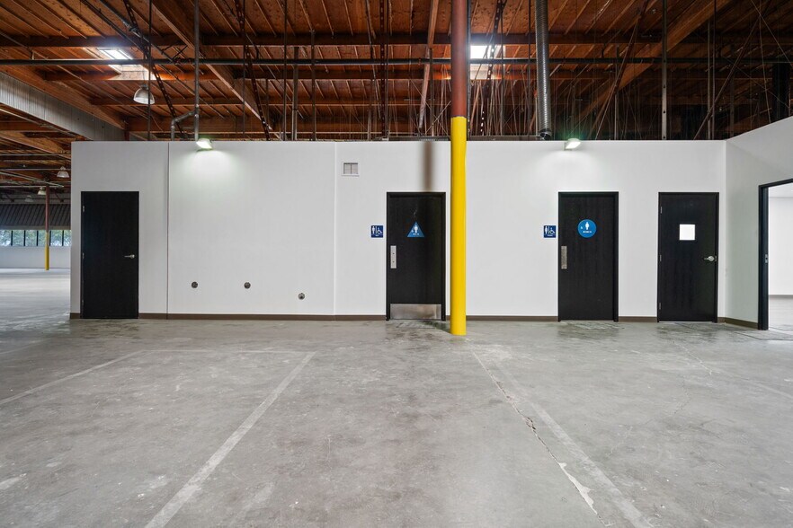 More Photos Of 7100 Village Dr, Buena Park Warehouse For Sale