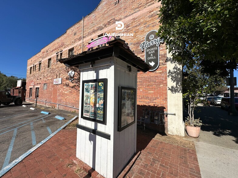More Photos Of 125 S Main Ave, Fallbrook Storefront Retail Office For Sale