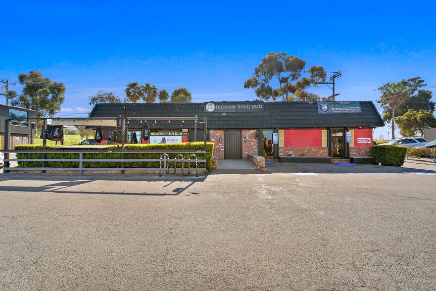 More Photos Of 2391 S El Camino Real, San Clemente Bar For Sale