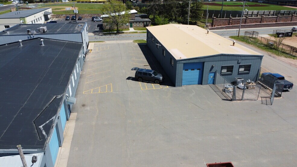 More Photos Of 2310 N 3rd St, Wausau Warehouse For Sale