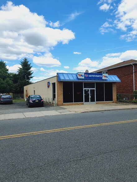 More Photos Of 802 Van Houten Ave, Clifton Storefront Retail Residential For Lease