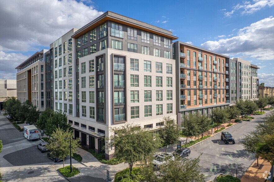 More Photos Of 3737 Cogdell St, Houston Unknown For Lease