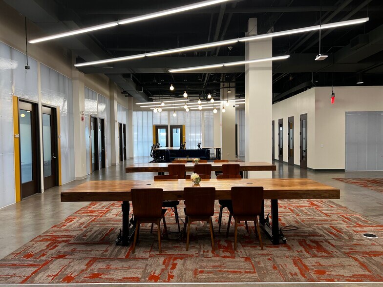 More Photos Of 609-625 Broad St, Newark Coworking Space