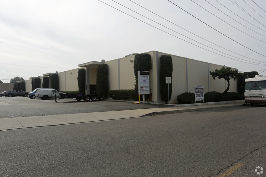 Primary Photo Of 802-864 E Edna Pl, Covina Warehouse For Lease
