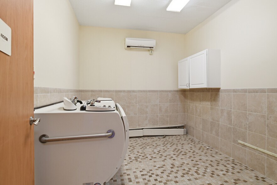 More Photos Of 66 Broad St, Westfield Skilled Nursing Facility For Sale